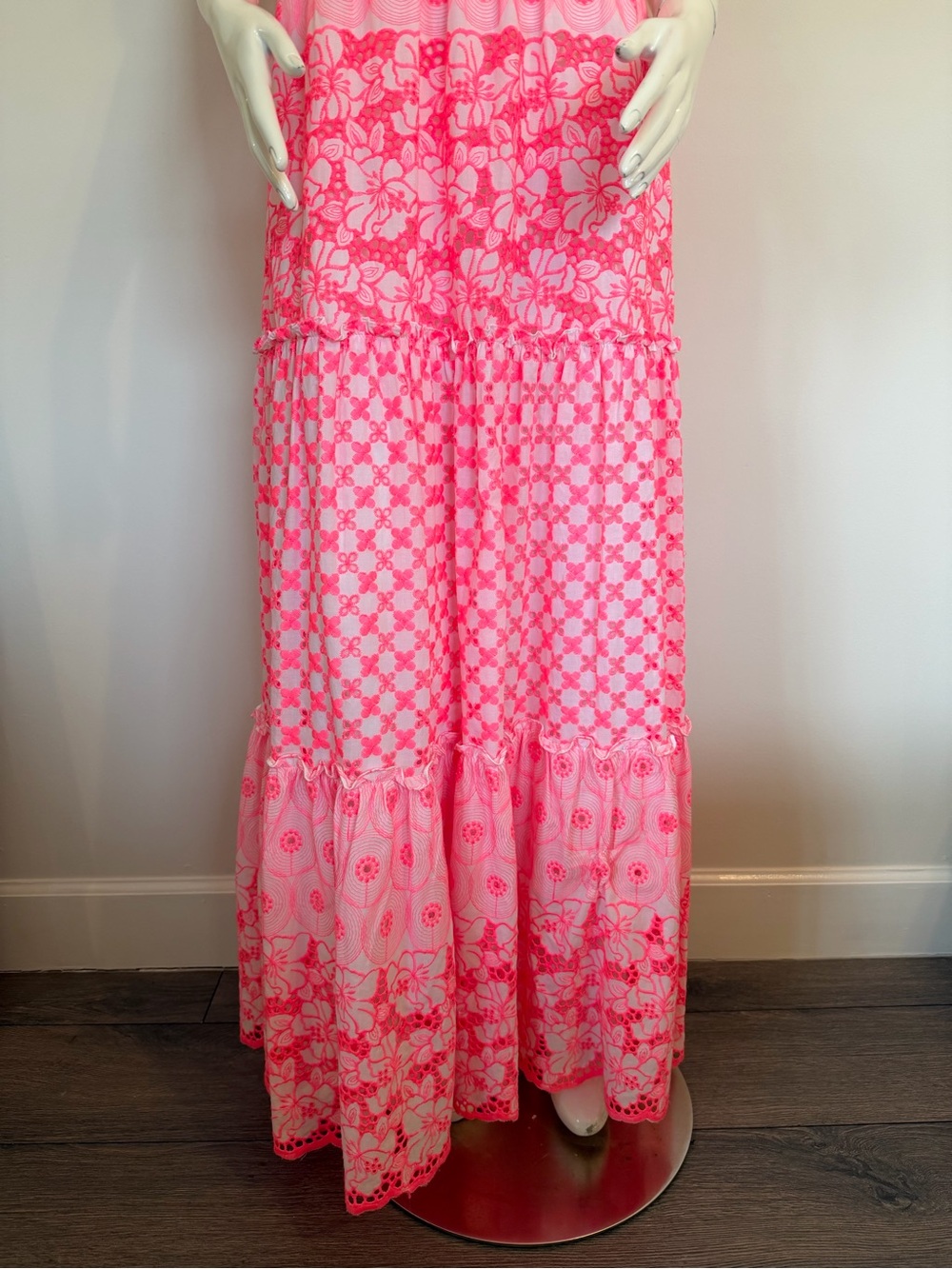 Lilly Pulitzer Kyla Embroidered Eyelet Sleeveless Maxi Dress Size 10 - Picture 3 of 10